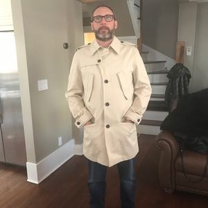 Banana Republic Trench coat/Raincoat