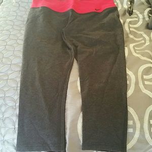 Nike Capri's