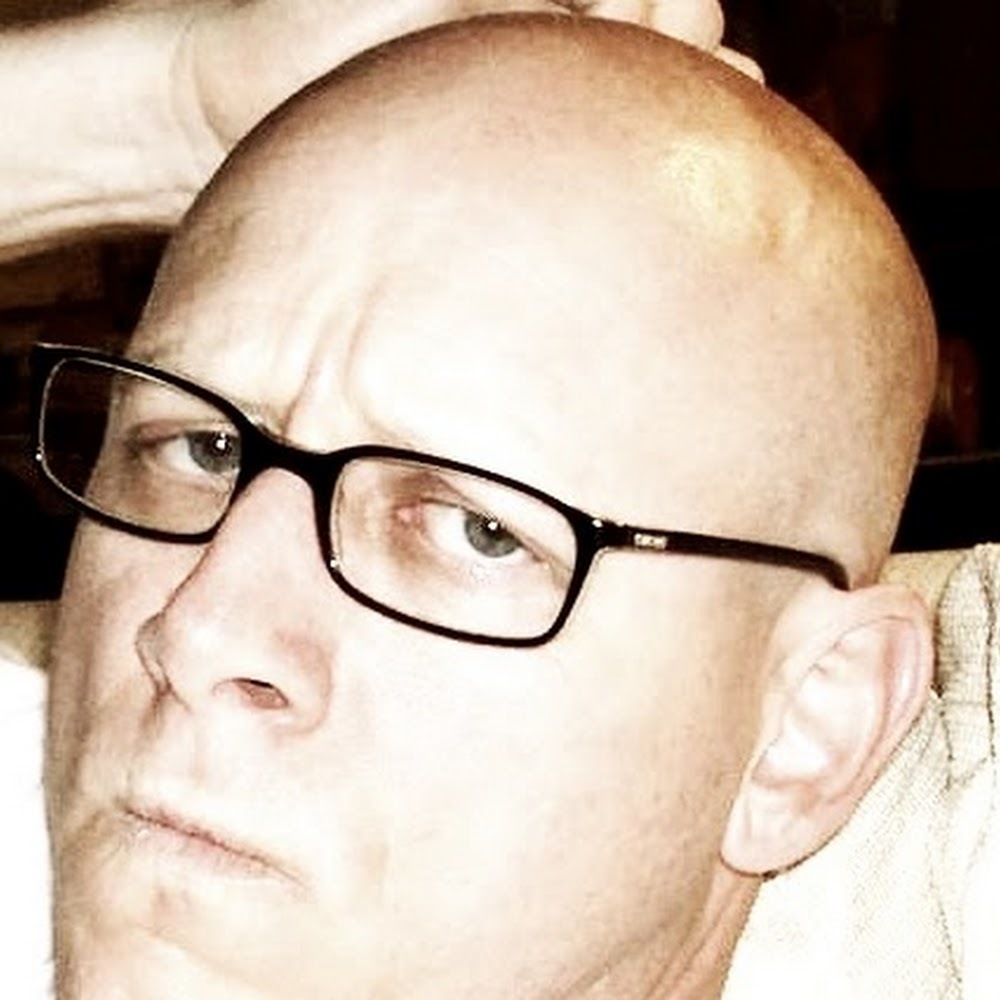 Meet your Posher, Gregory
