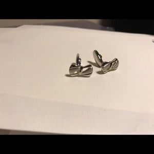 Cuff links