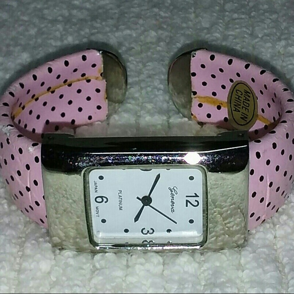 Pink Watch, Super Cute