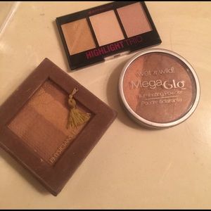 Bronzer and highlighter palette