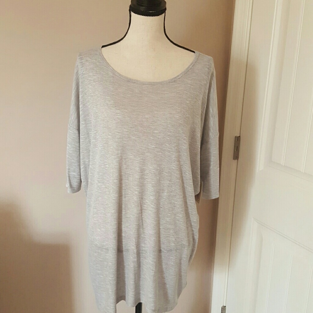 BNWT Lularoe M Irma
