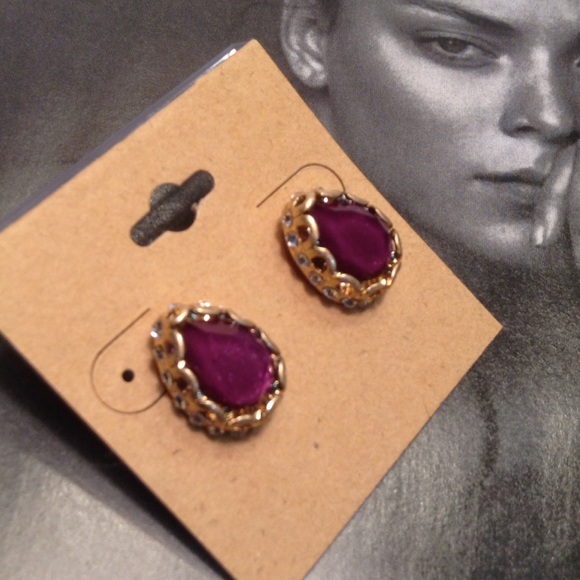 Teardrop Studs-Purple Shimmer-5🌟 - Picture 3 of 5