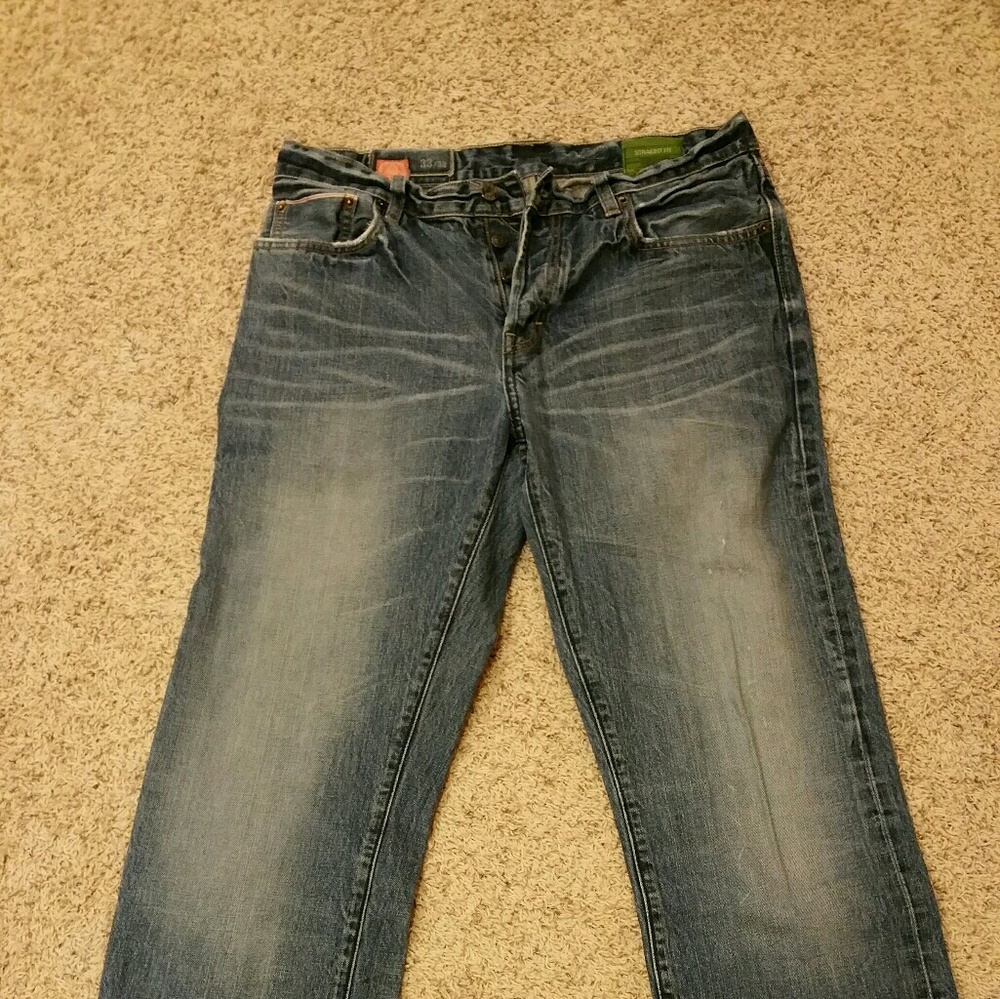 GAP 1969 Button Fly Jeans. 33/32. Straight fit.