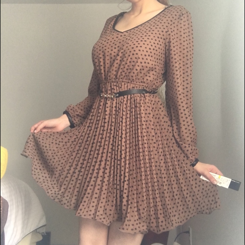 Polka dot dress 👗