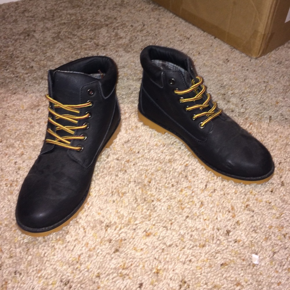 Black Boots