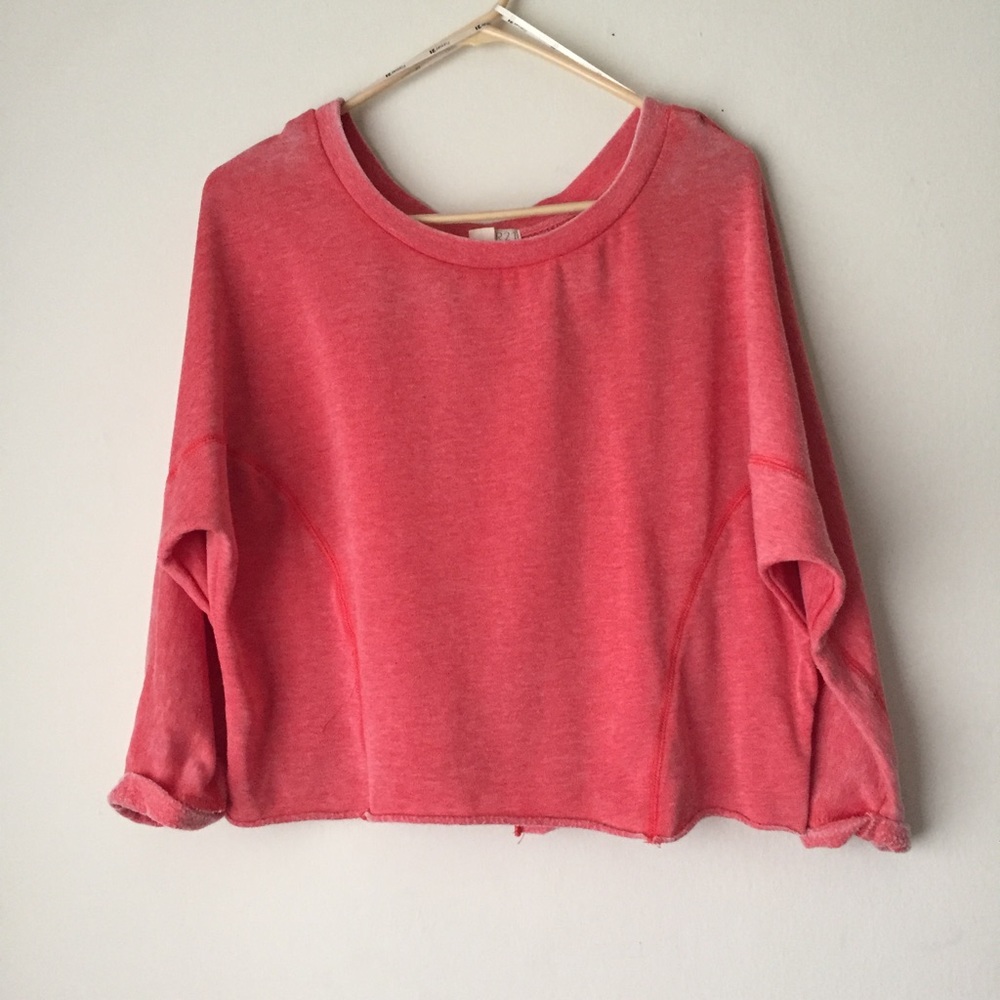 Forever 21 Cropped Sweatshirt Top