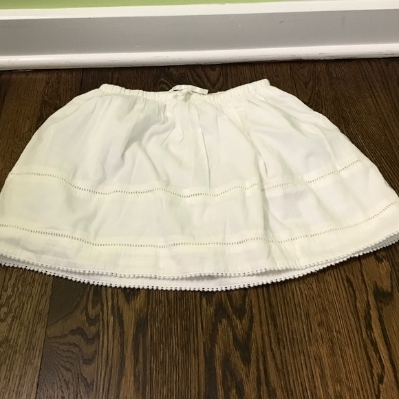 Girls jcrew white skirt. Perfect condition. - Picture 1 of 3