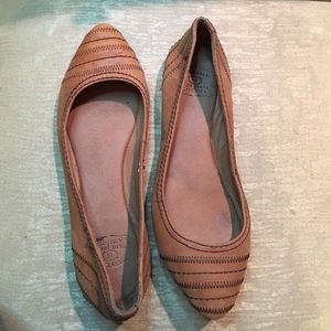 Lucky Brand leather flats