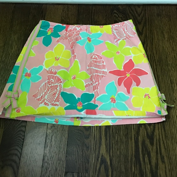 Lily Pulitzer girls skirt. Perfect condition - Picture 1 of 3