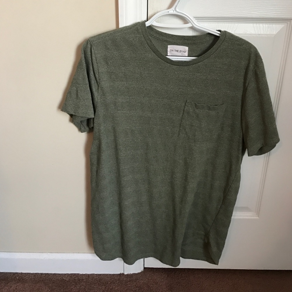 On The Byas Medium Scallop Tee