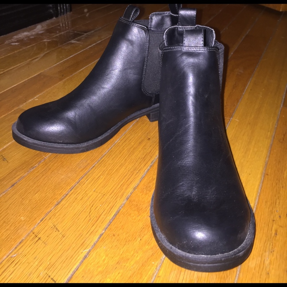 H&M NWOT black booties