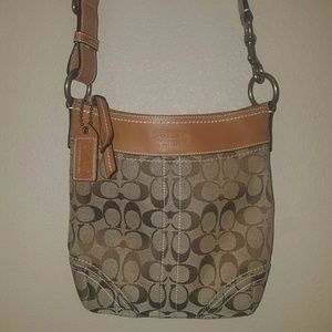 Cross body coach purse