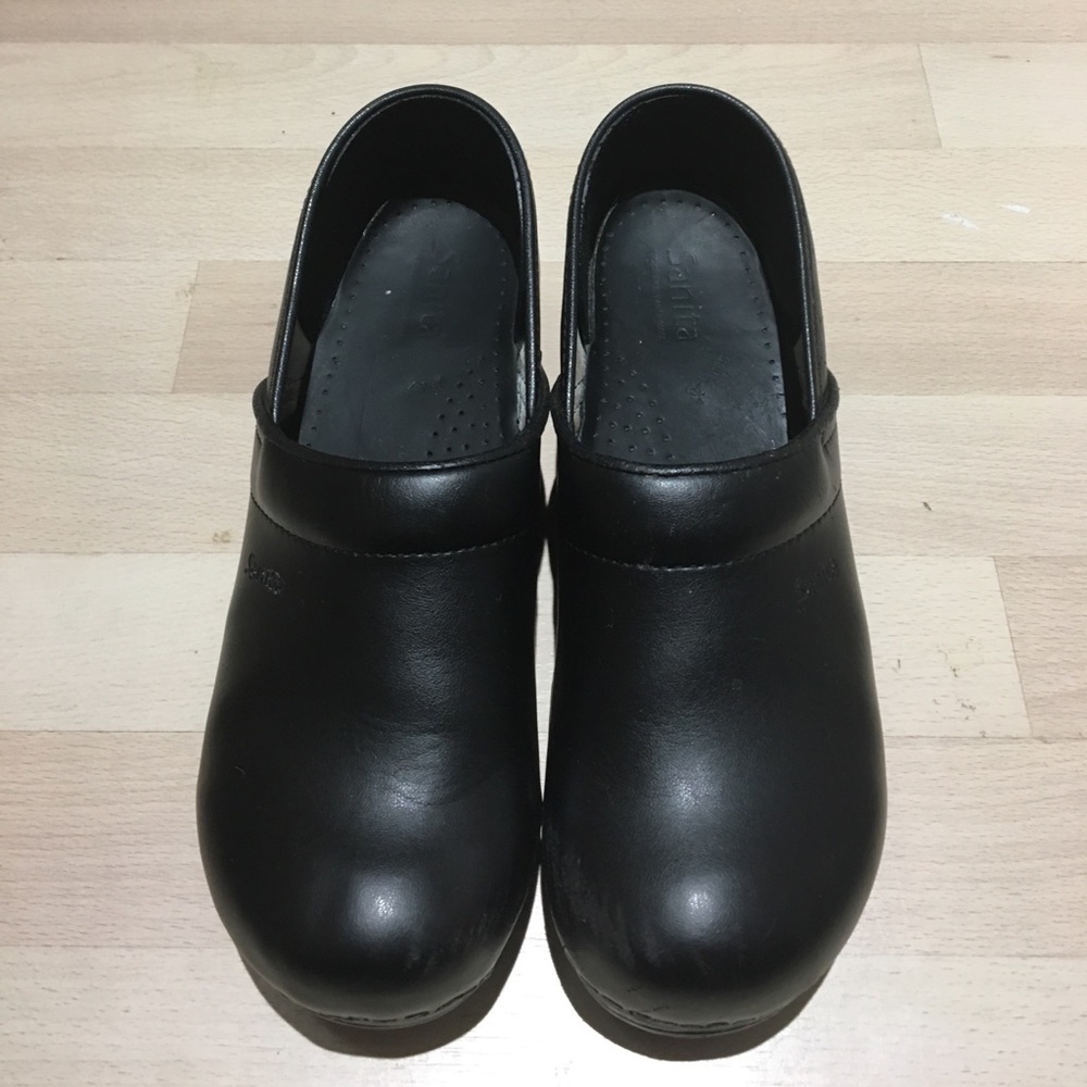 Sanita Clogs