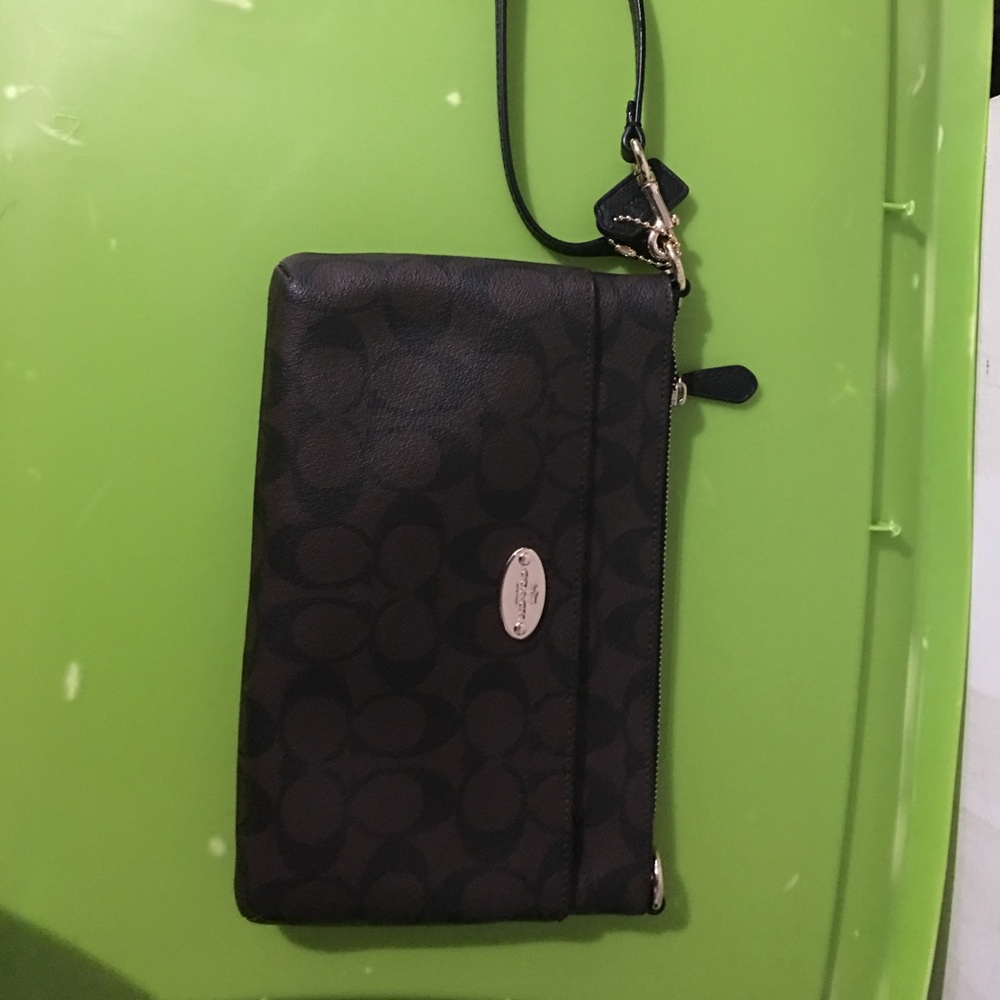 Larger authentic coach writstlet