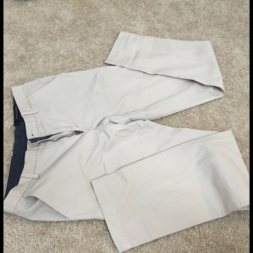 DKNY chino