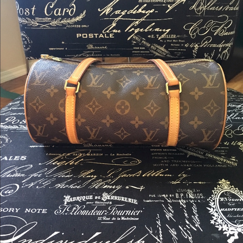 Louis Vuitton Papillon 26