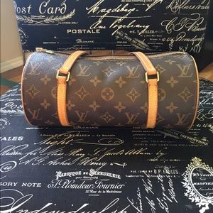 Louis Vuitton Papillon 26