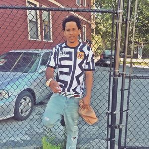 Meet your Posher, Luis