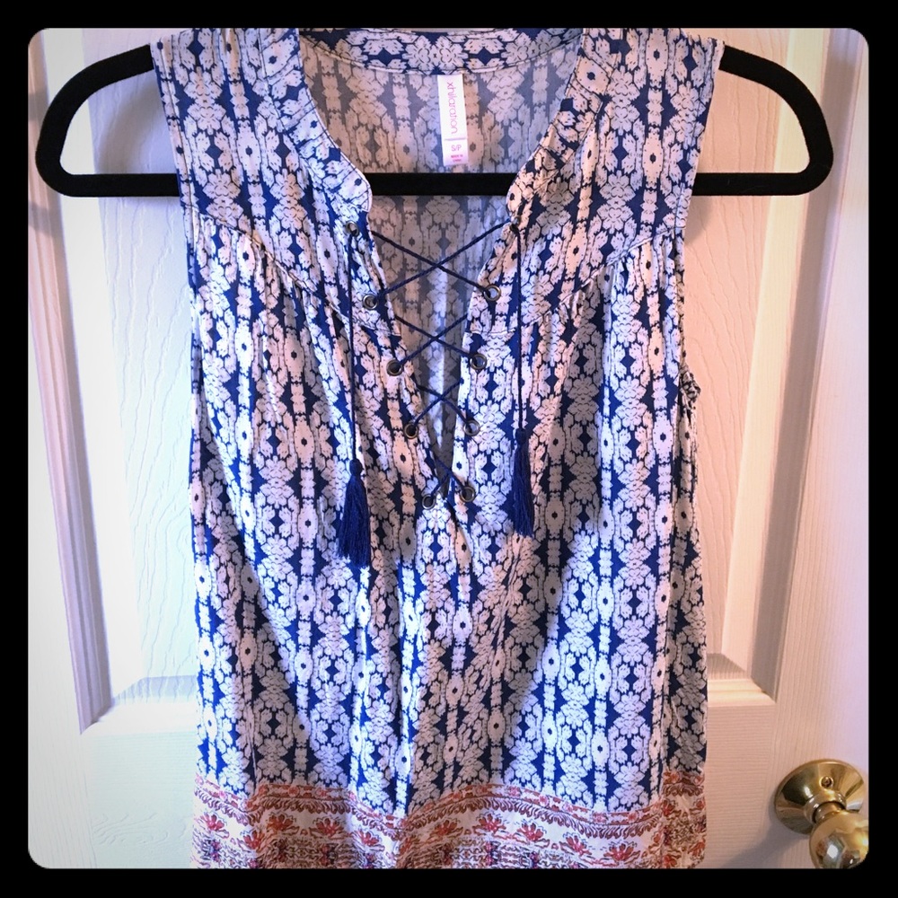 Boho chic sleeveless top