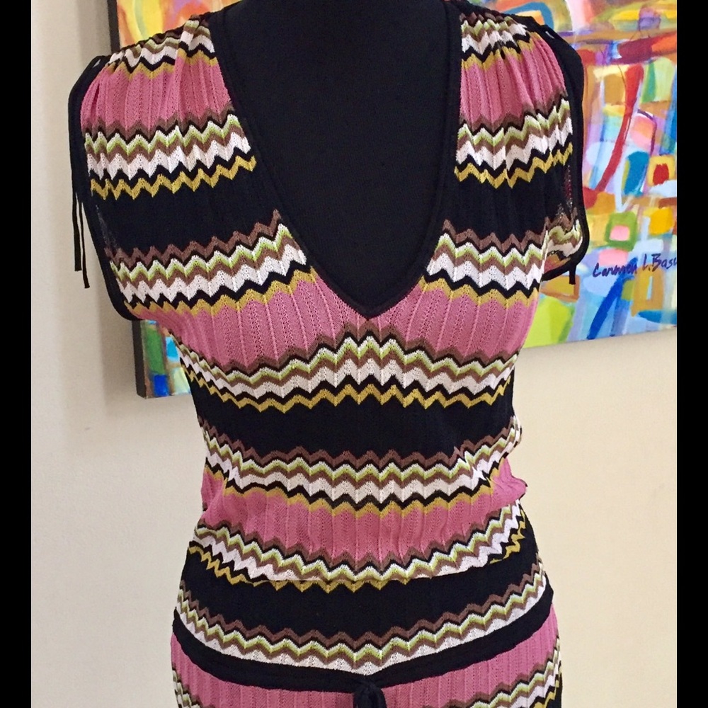 Knitted tunic with fringe detail