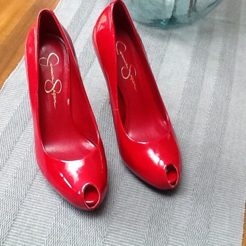 Red patent leather shoes
