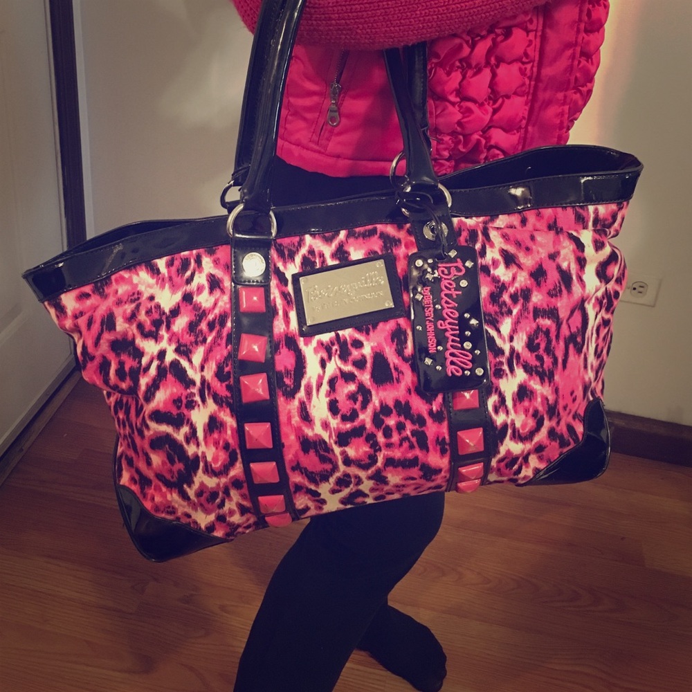 Betsey Johnson pink leopard studded shoulder  bag
