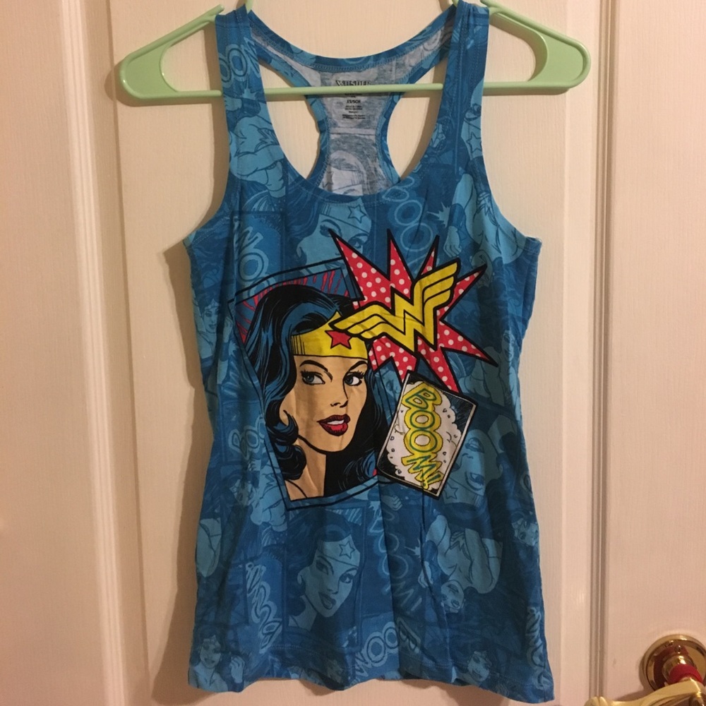 Wonder Woman pajama top