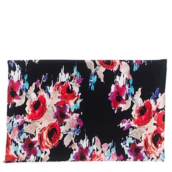 💖SOLD💖🎉HP 🎉KS floral oblong scarf - Picture 3 of 7