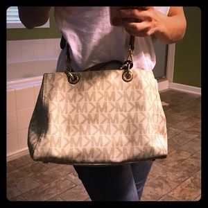 💯 Authentic Michael Kors! Handbag!100%Leather!!👜