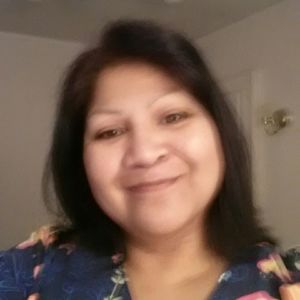 Meet your Posher, Corina