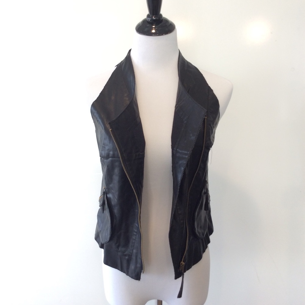 FATE moto vest