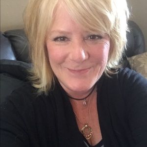 Meet your Posher, Phyllis