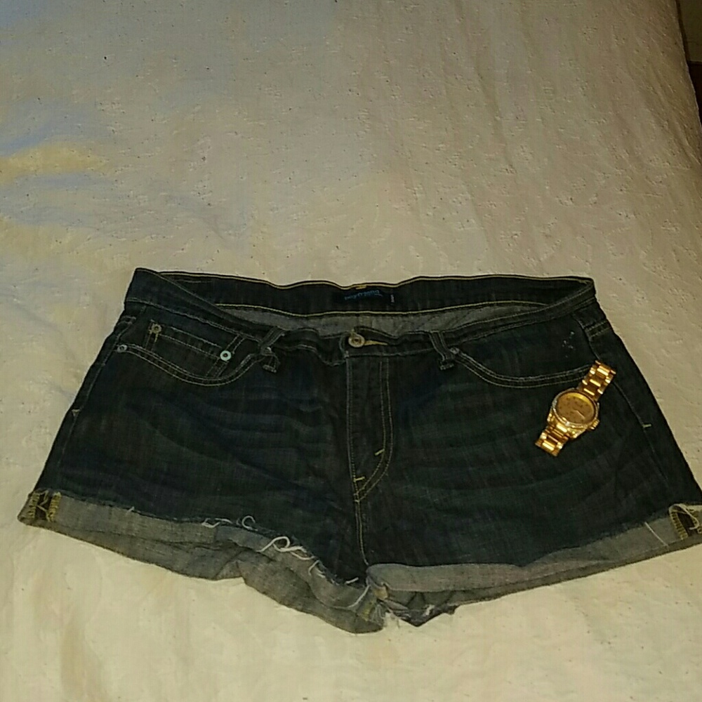 Levi boyfriend jean shorts