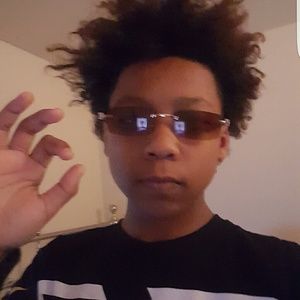 Meet your Posher, Koo