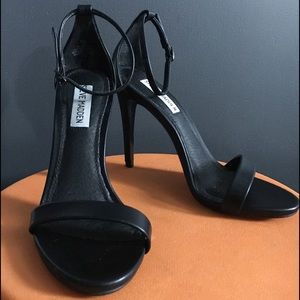 Steve Madden Black Ankle Strap Dress Sandal