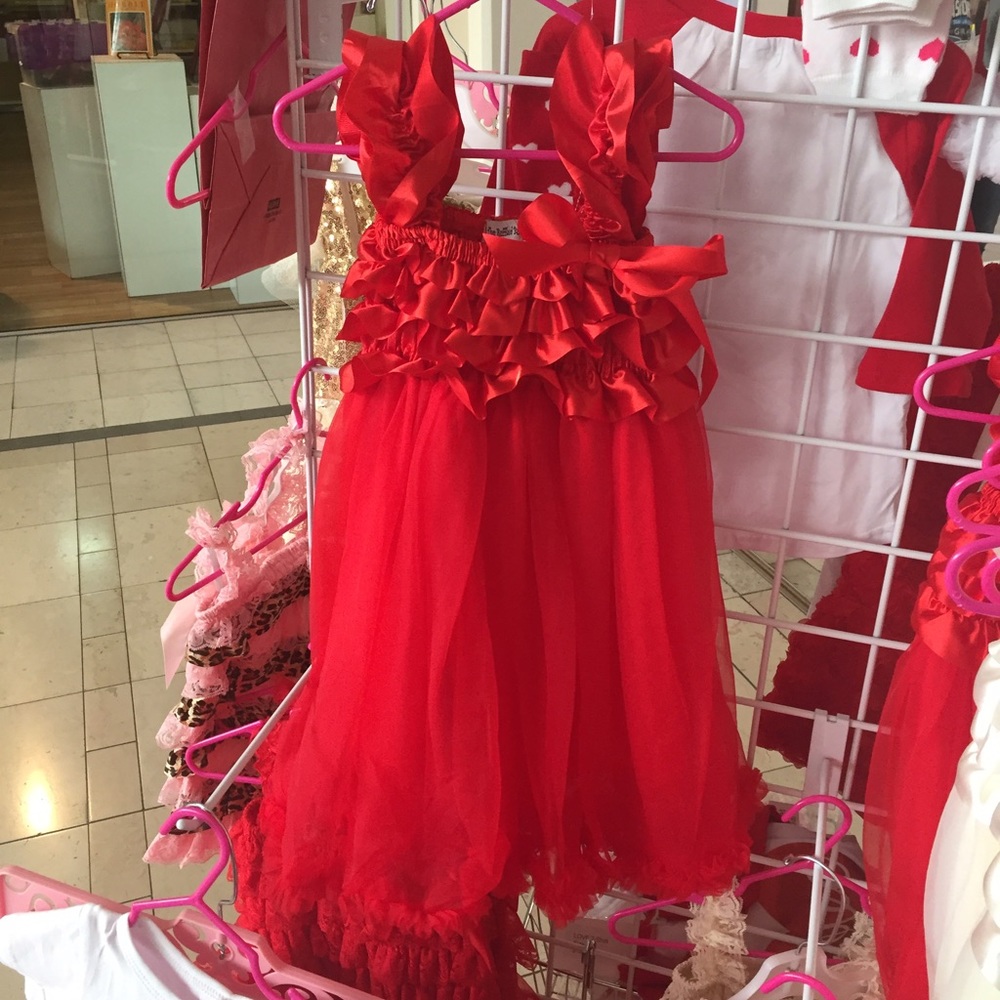 Gorgeous boutique holiday dresses NWT