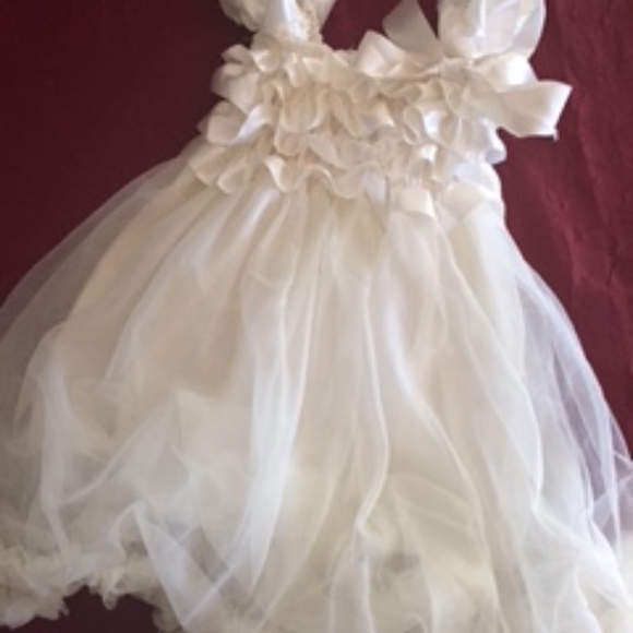 Gorgeous boutique holiday dresses NWT - Picture 3 of 4