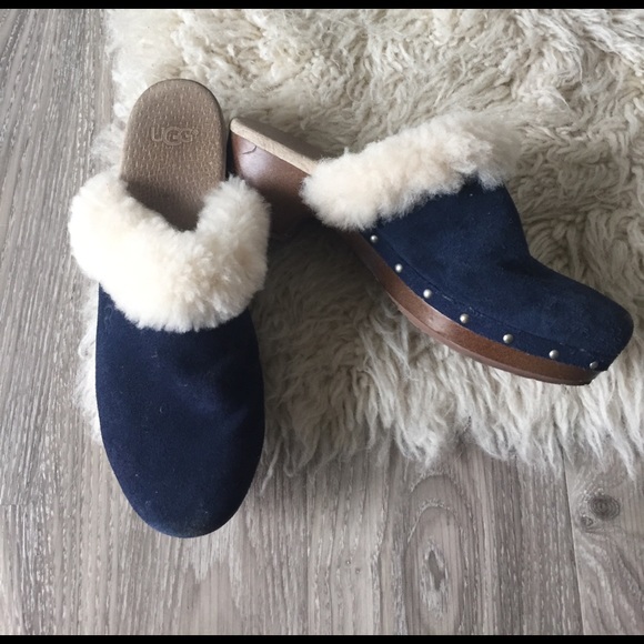 UGG Shoes - Ugg Clogs Sherpa Lined