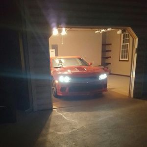 Meet your Posher, Derick