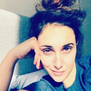 Meet your Posher, Monique