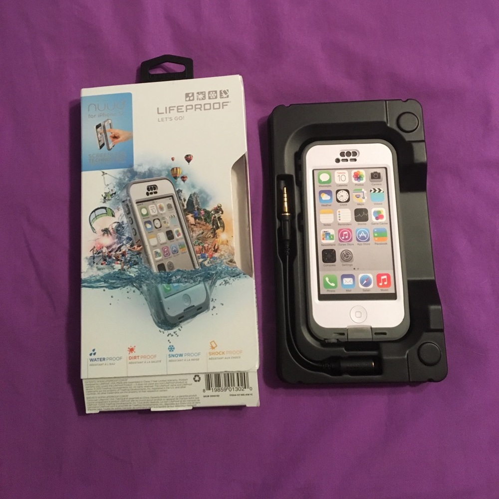 iPhone 5c lifeproof nuud