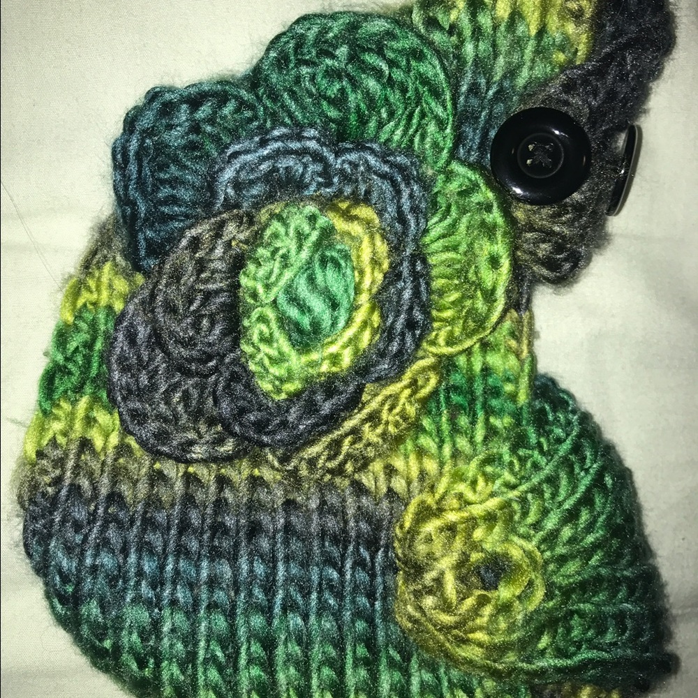 Knit flower headband