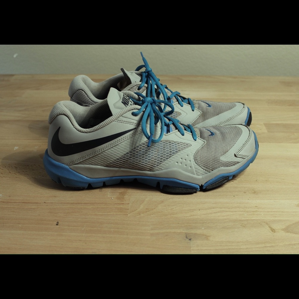 Nike Flex Supreme / Size 9 / Nice!