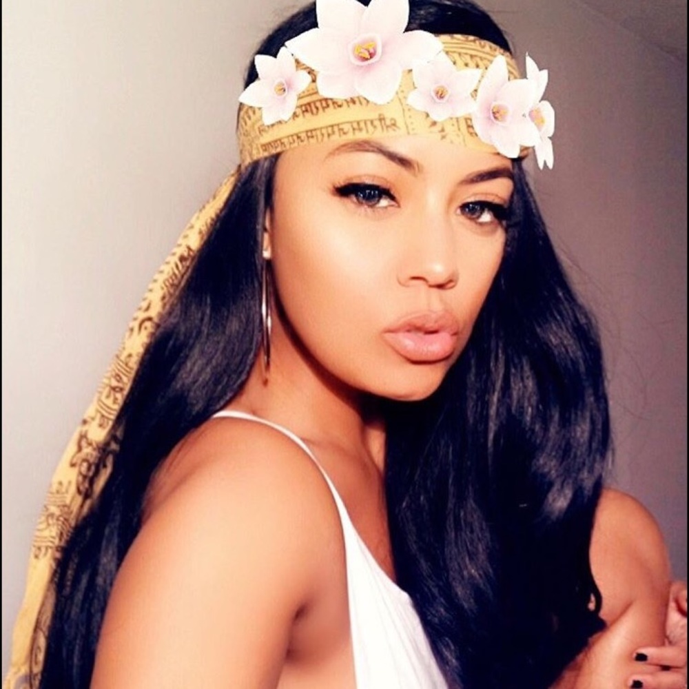 Meet your Posher, Kenia