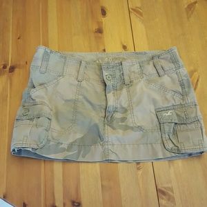Camo mini skirt