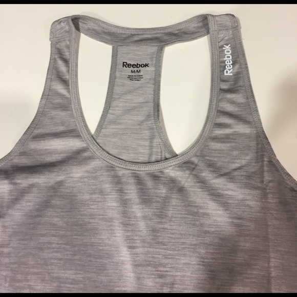 NWT Reebok workout tank - Picture 3 of 5
