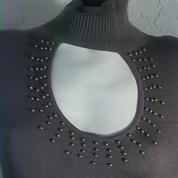 NWOT Arden B Turtleneck Keyhole front Sweater - Picture 2 of 4