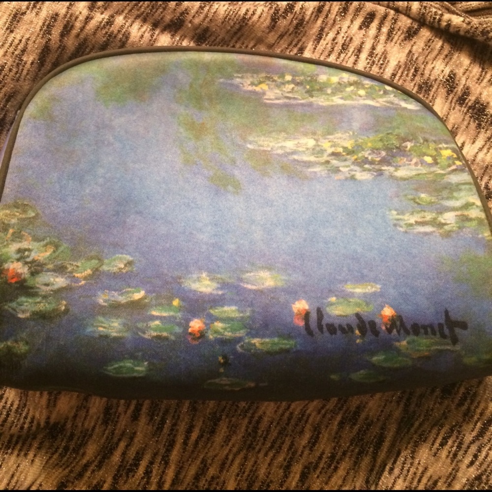 Make up bag